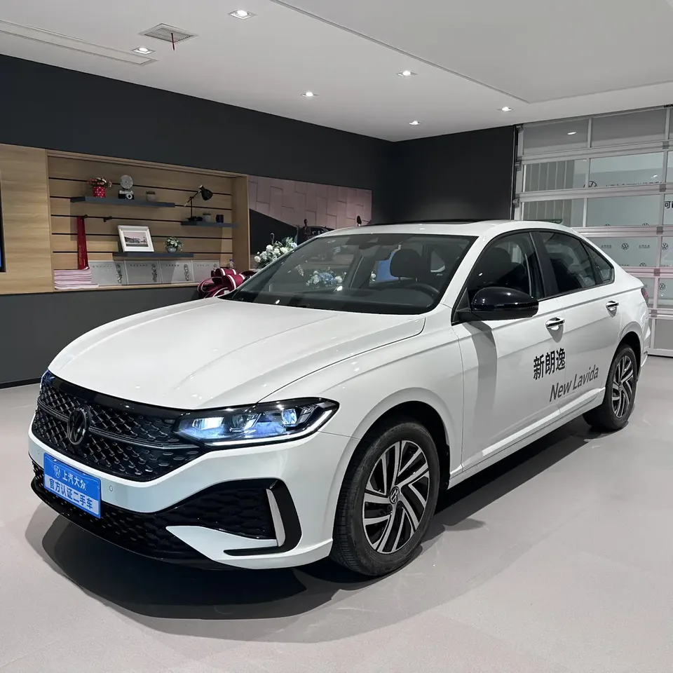 Volkswagen Lavida Lavida 2024 300TSI DSG Starry Sky Leading Edition 2024 — photo 1, buy with delivery to Moscow