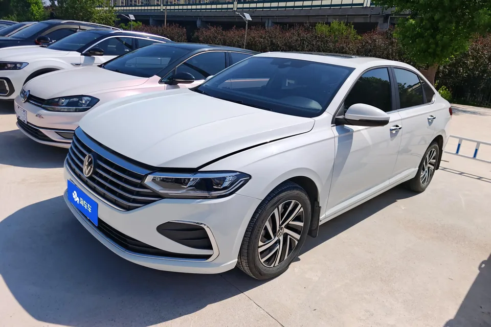 Volkswagen Lavida Lavida 2023 Modified 1.5L Automatic Fully Edition 2024 — photo 1, buy with delivery to Moscow