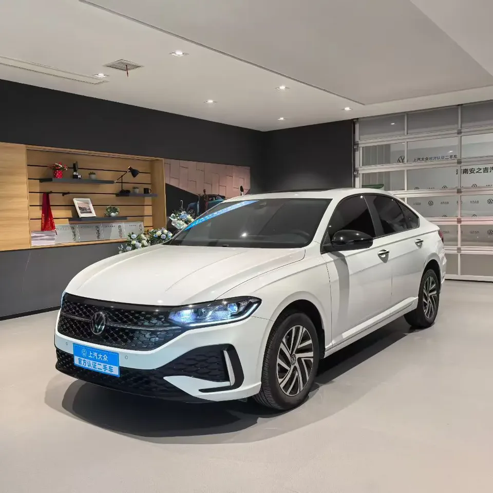 Volkswagen Lavida Lavida 2024 300TSI DSG Starry Sky Leading Edition 2025 — фото 1, купить с доставкой в Москву