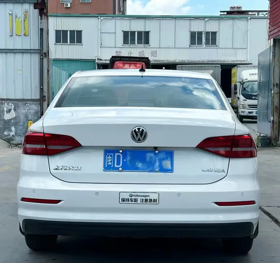 Volkswagen Lavida Lavida 2024 1.5L Automatic Deyi Edition 2024 — thumbnail 2