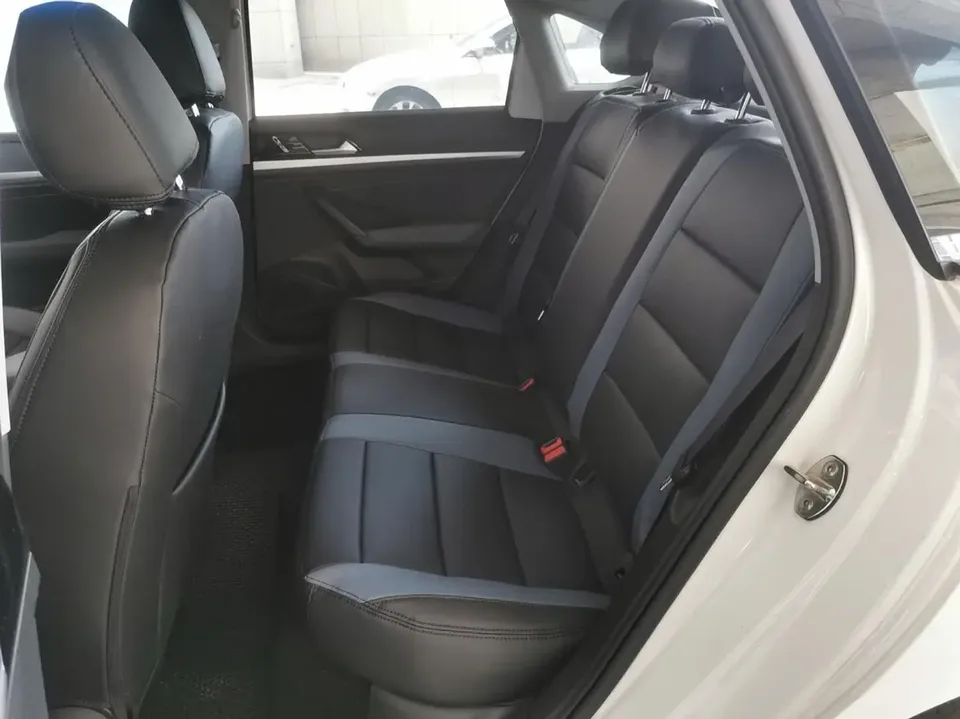 Volkswagen Lavida Lavida 2024 1.5L Automatic Deyi Edition 2024 — thumbnail 3