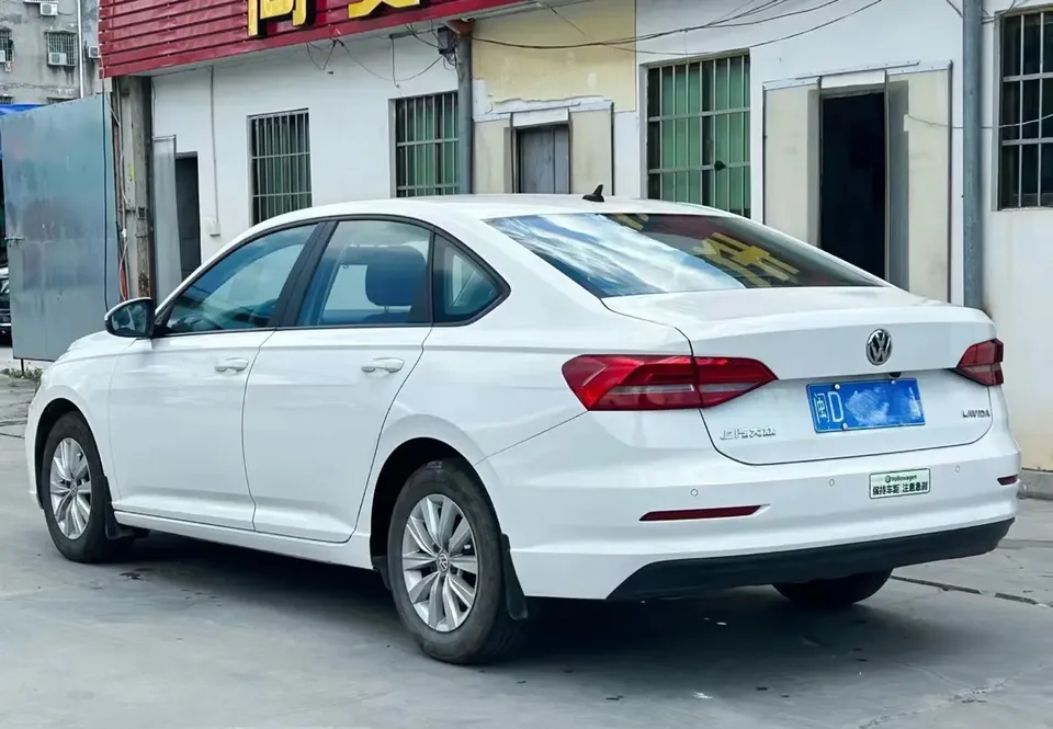 Volkswagen Lavida Lavida 2024 1.5L Automatic Deyi Edition 2024 — thumbnail 4