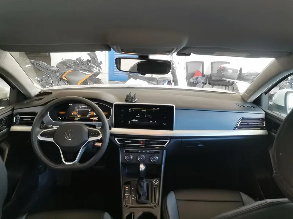 Volkswagen Lavida Lavida 2024 1.5L Automatic Deyi Edition 2024 — thumbnail 5