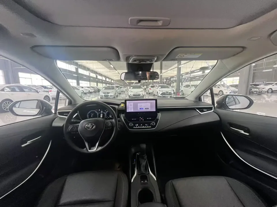 Toyota Levin Lei Ling Levin Hybrid 1.8L Sports Edition 2023 — thumbnail 4