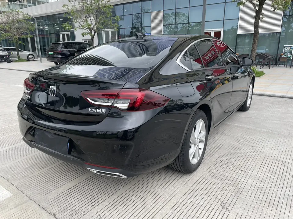 Buick Majesty Majesty Regal 2024 25T Super Edition 2024 — thumbnail 2