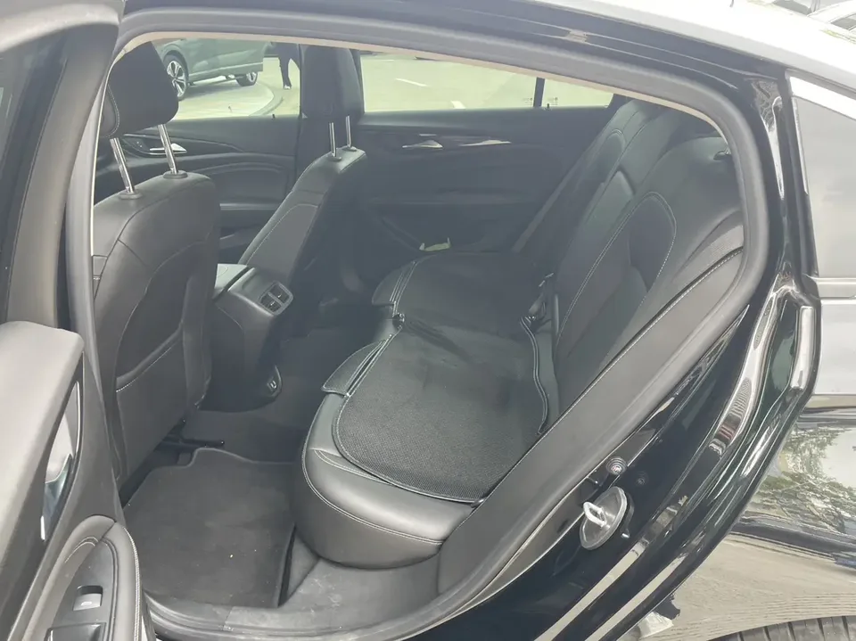 Buick Majesty Majesty Regal 2024 25T Super Edition 2024 — thumbnail 3