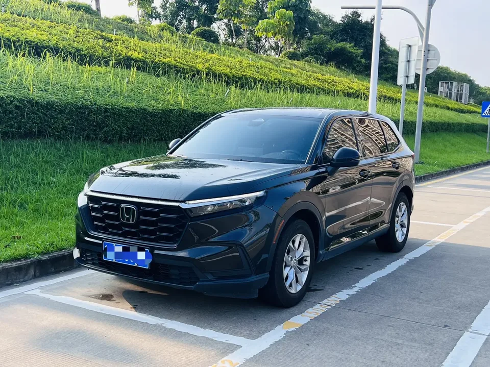 Honda CR-V HondaCR-V 240TURBO CVT 2WD Fengshang 5-seater version 2023 — photo 1, buy with delivery to Moscow