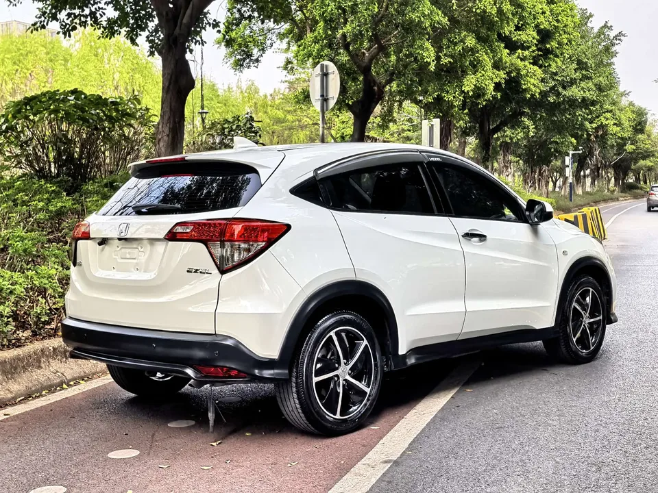 Honda VEZEL Binzhi 1.5L CVT Phantom Night Pioneer Edition 2022 — миниатюра 2