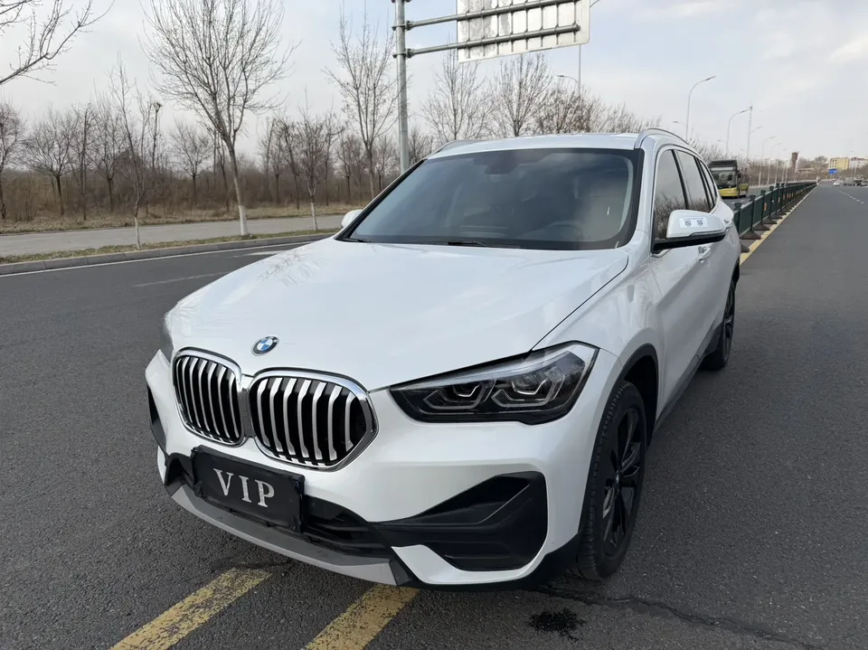 BMW X1 BMW X1 2022 sDrive20Li Premium 2022 — photo 1, buy with delivery to Moscow