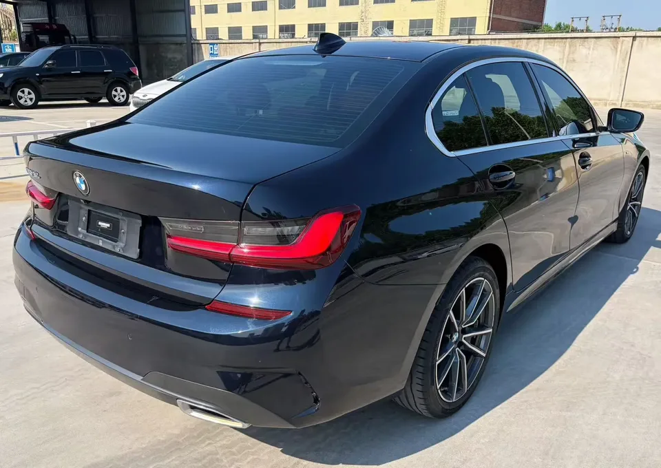 BMW 3 Series BMW 3 Series 320Li M Sport Package 2022 — thumbnail 4