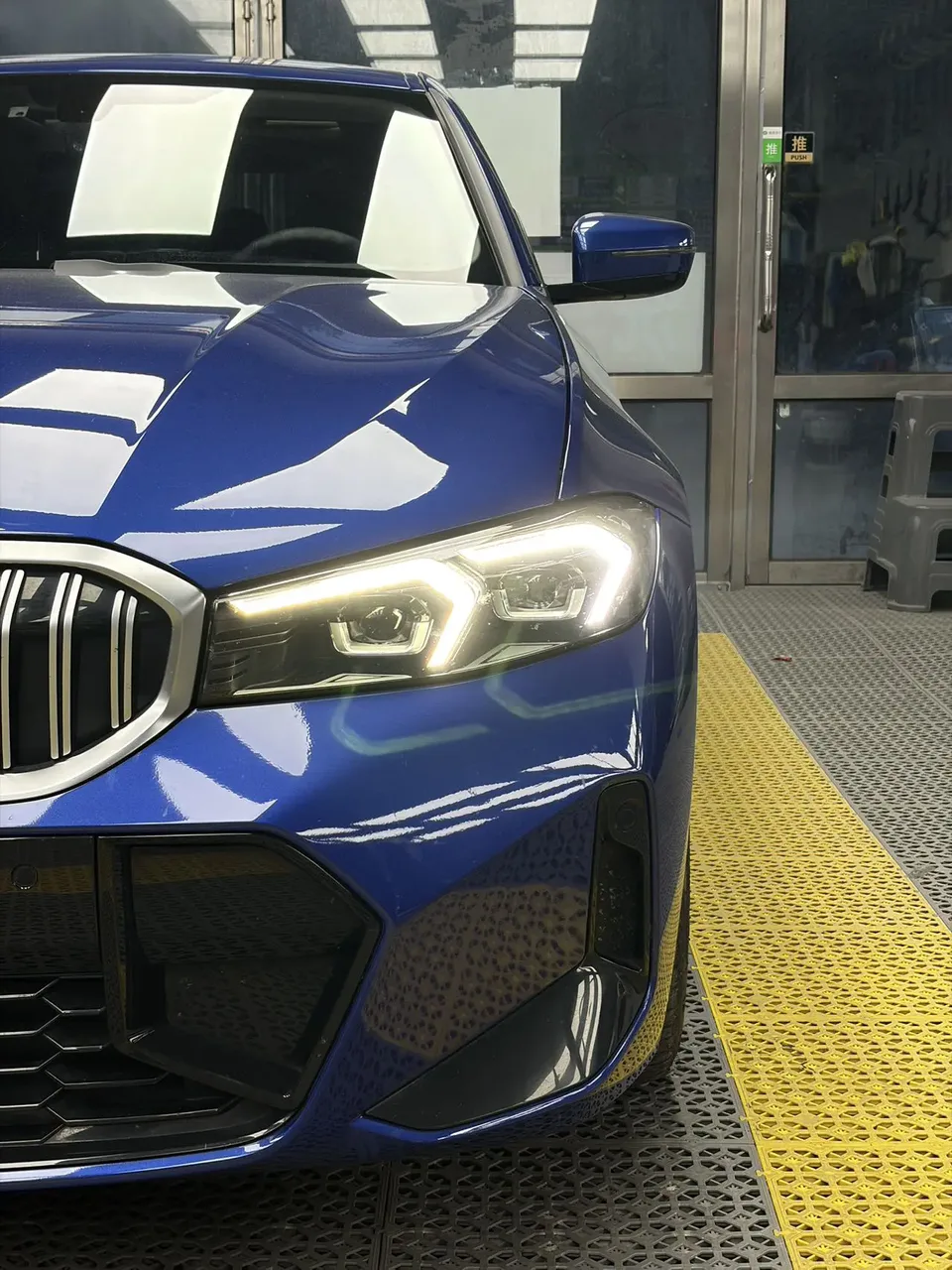 BMW 3 Series 3 Series BMW 3 Series 2023 320Li M Sport Package 2023 — thumbnail 3