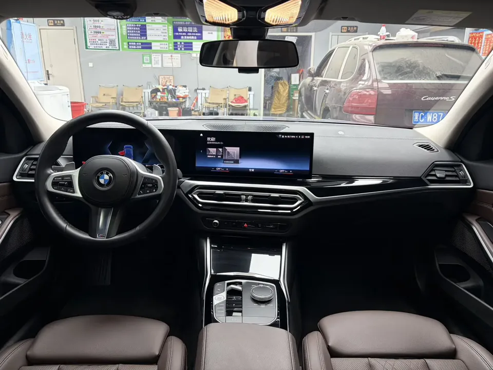 BMW 3 Series 3 Series BMW 3 Series 2023 320Li M Sport Package 2023 — thumbnail 5