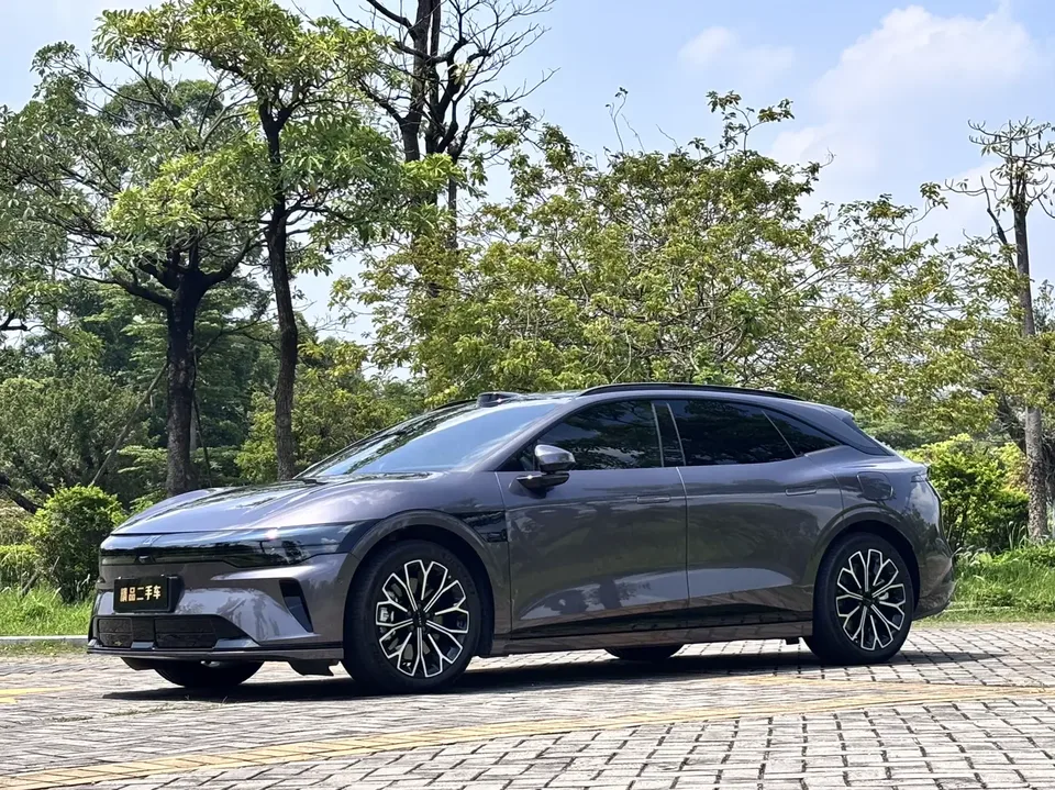 Zeekr 007GT ZEEKR 007GT Rear-wheel drive intelligent driving version 75kWh 2025 — thumbnail 4