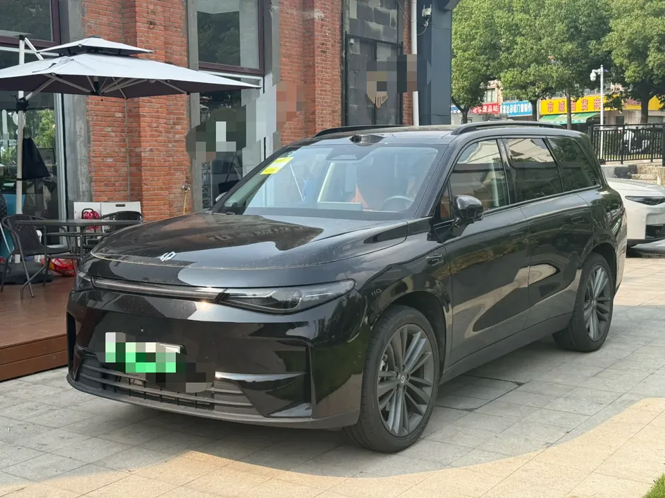 Leapmotor C16 Leapmotor C16 Extended-range 280 LiDAR Premium Edition 6-seater 2026 — photo 1, buy with delivery to Moscow