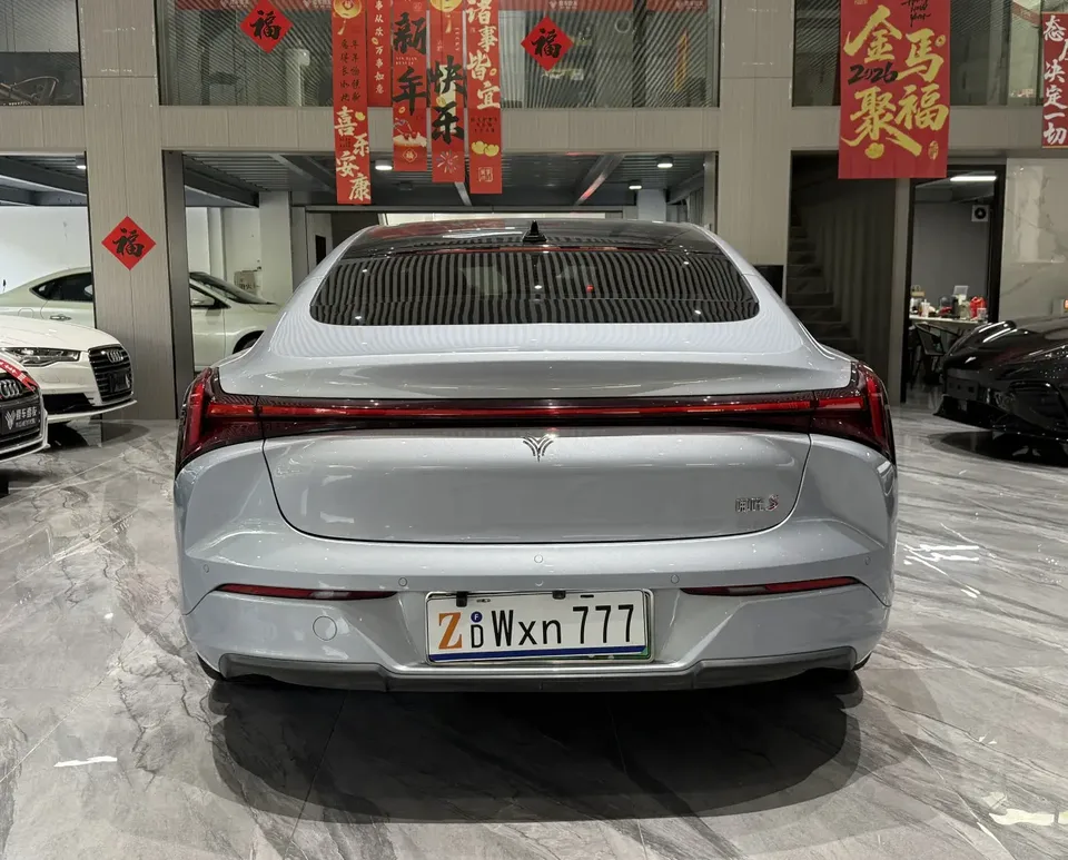 Hozon Neta S Nezha S Pure Electric 520 Rear Drive Lite Edition 2023 — thumbnail 2