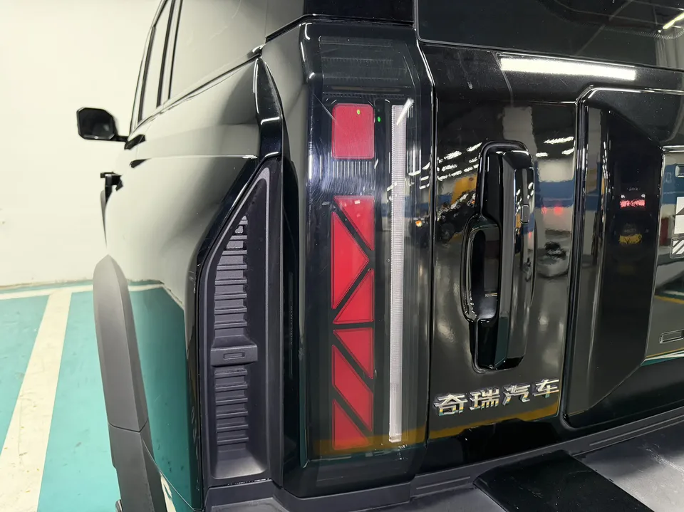 iCAR 03T iCAR 03T Two-wheel drive long-range version 2024 — thumbnail 4