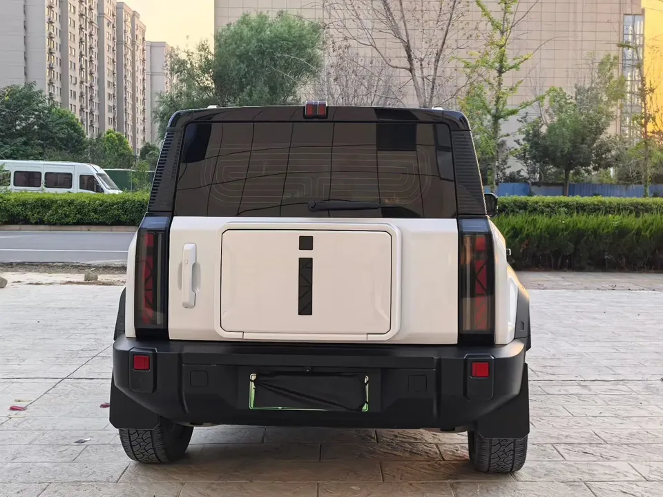 iCAR 03 iCAR 03 Four-wheel drive long-range version 2024 — thumbnail 2