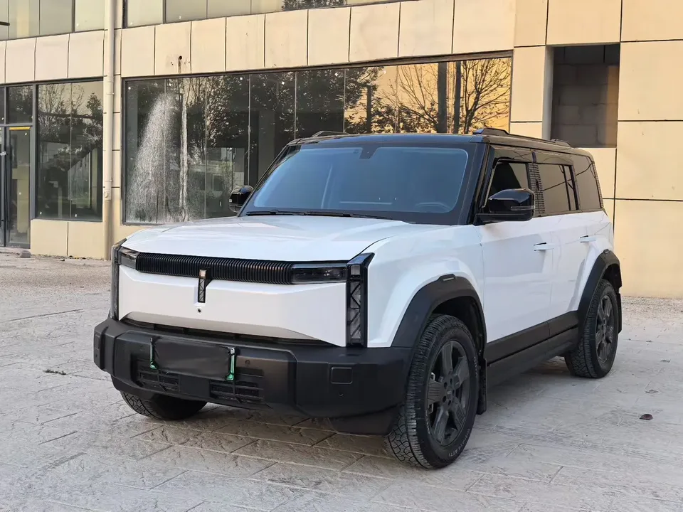 iCAR 03 iCAR 03 Four-wheel drive long-range version 2024 — photo 1, buy with delivery to Moscow