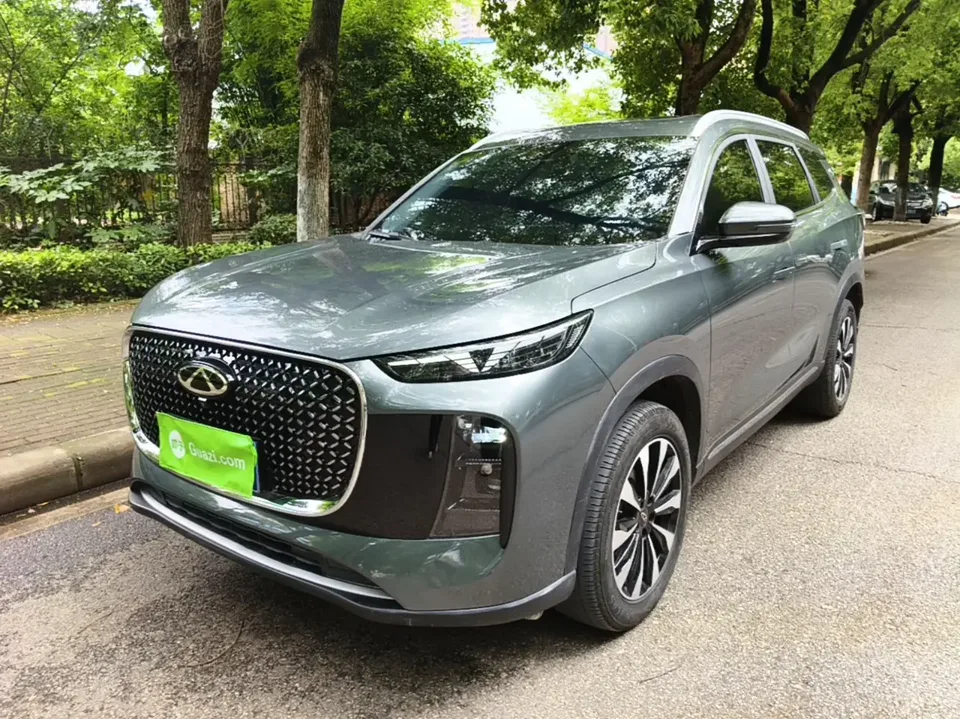 Chery Tiggo 8 PLUS Tiggo 8 PLUS Kunpeng 290TGDI DCT Comfort 2025 — photo 1, buy with delivery to Moscow