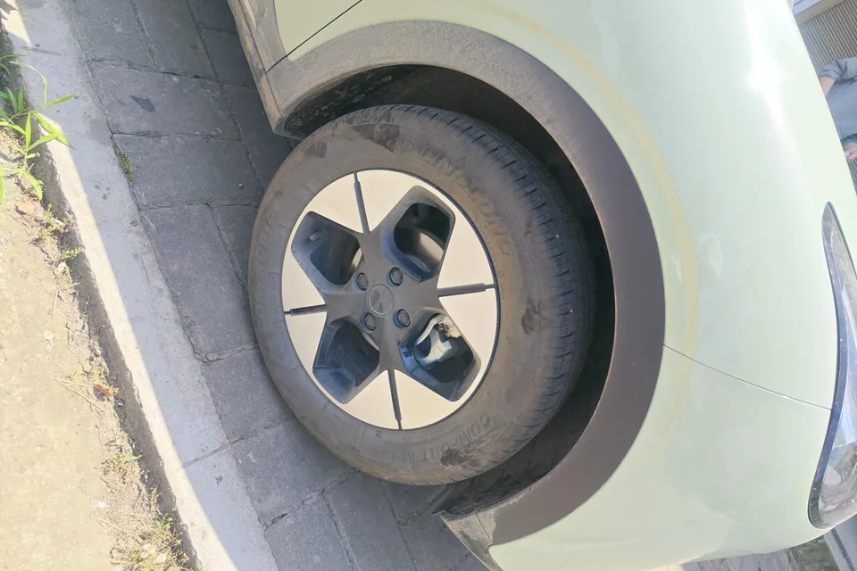 Geely Star Wish Star Wish Star Wish 2025 UP 410km Exploration+ Edition 2025 — thumbnail 3