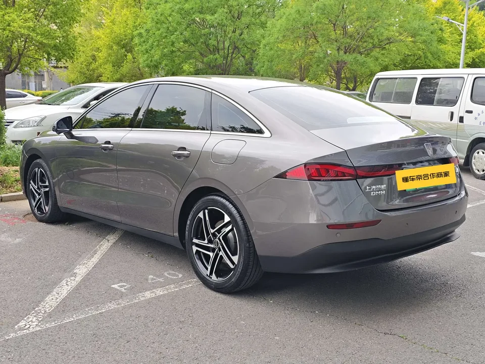 Roewe D7 DMH D7 DMH 125 Transcend Edition 2023 — thumbnail 4