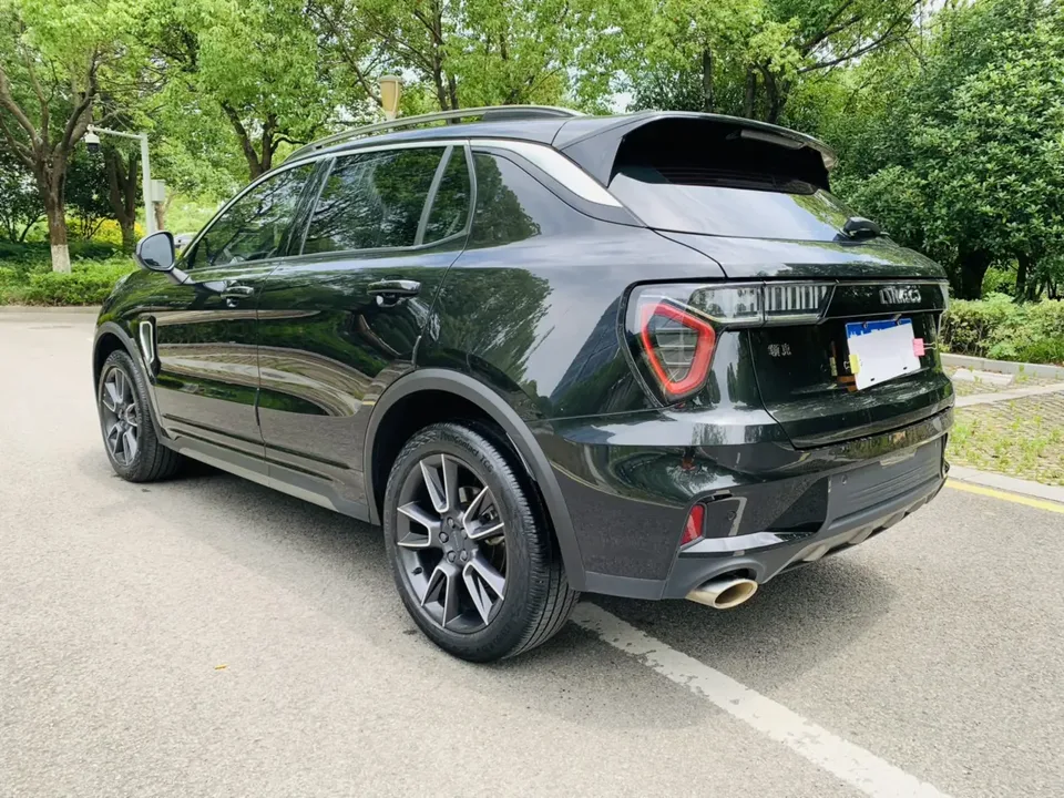 Lynk & Co 01 Lynk & Co 01 2021 2.0TD 2WD Yao Pro 2022 — thumbnail 2