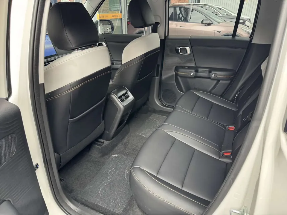 BAIC Beijing Off-road BJ30 Beijing Off-road BJ30 1.5T DCT 2WD Light Wild Air Edition 2024 — thumbnail 4