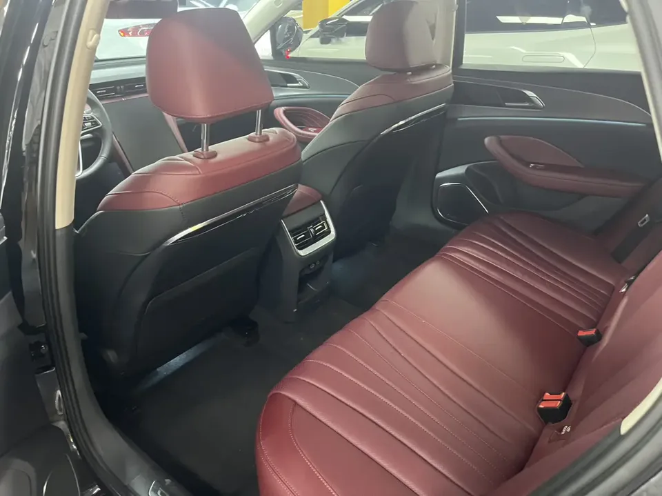 Hongqi H5 H5 Hongqi H5 2024 2.0T Automatic Intelligent Connection Flagship Chang Edition 2024 — миниатюра 3