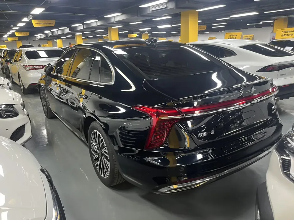 Hongqi H5 H5 Hongqi H5 2024 2.0T Automatic Intelligent Connection Flagship Chang Edition 2024 — миниатюра 4