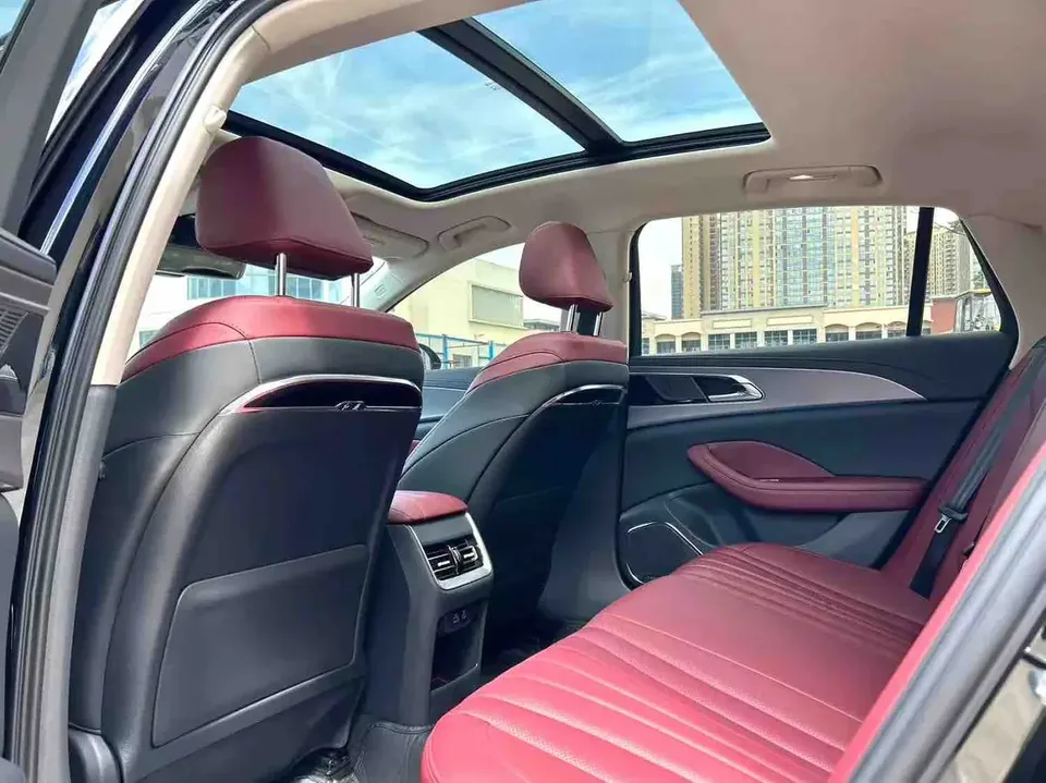 Hongqi H5 H5 Hongqi H5 2024 2.0T Automatic Intelligent Connection Flagship Edition 2024 — thumbnail 3