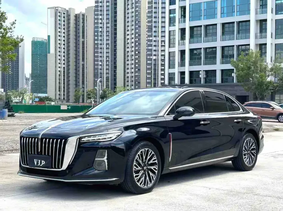 Hongqi H5 H5 Hongqi H5 2024 2.0T Automatic Intelligent Connection Flagship Edition 2024 — photo 1, buy with delivery to Moscow