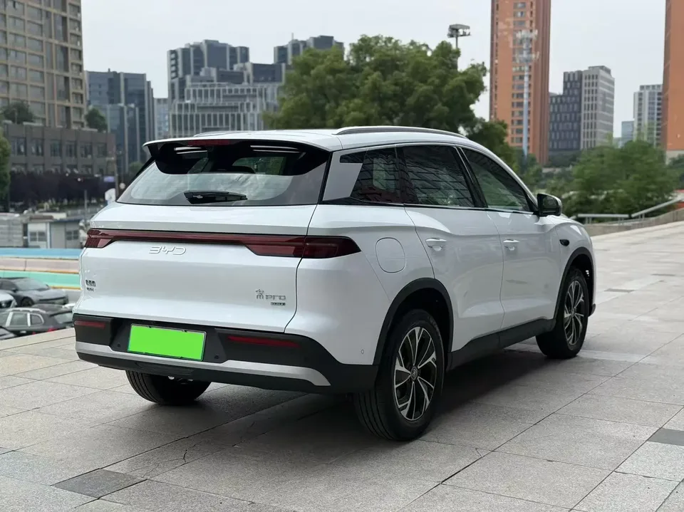 BYD Song Pro DM Song Pro DM DM-i 133KM Superior Model 2026 — миниатюра 2