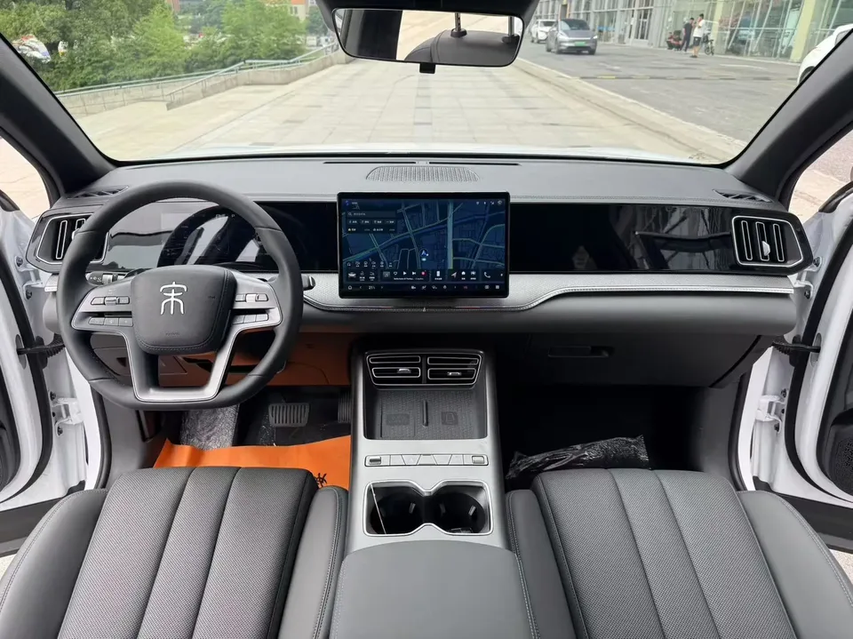 BYD Song Pro DM Song Pro DM DM-i 133KM Superior Model 2026 — миниатюра 5
