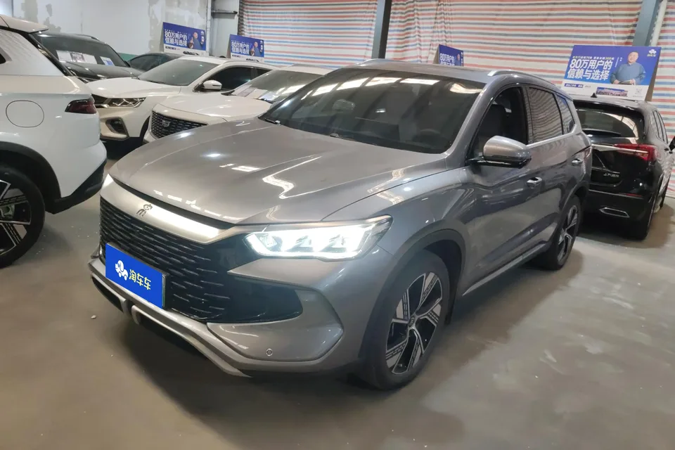 BYD Song Pro DM Song Pro DM DM-i Honor Edition 71km Pilot Edition 2024 — фото 1, купить с доставкой в Москву