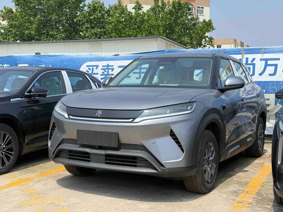 BYD Yuan Up Yuan UP Smart Driving Edition 401KM Vitality Edition 2025 — photo 1, buy with delivery to Moscow