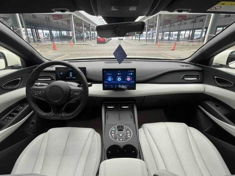 BYD Seal 06DM Seal 06DM DM-i 80KM Luxury 2024 — thumbnail 3
