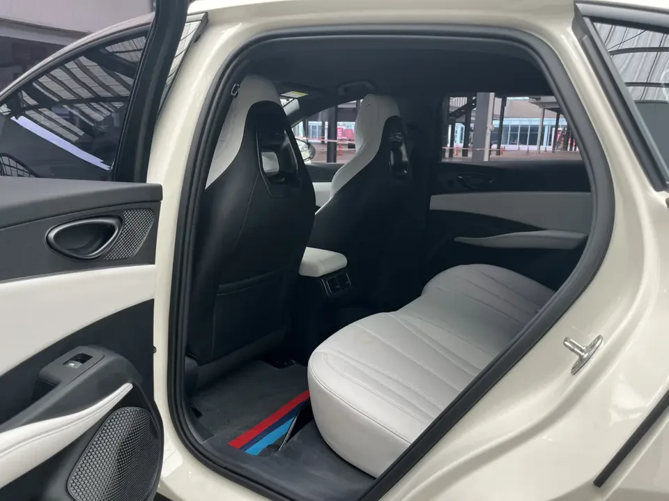 BYD Seal 06DM Seal 06DM DM-i 80KM Luxury 2024 — thumbnail 4