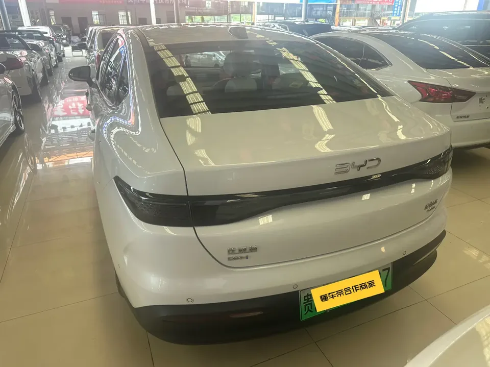 BYD Seal 05DM Seal 05DM Intelligent Driving Edition DM-i 120KM Flagship Model 2025 — thumbnail 2