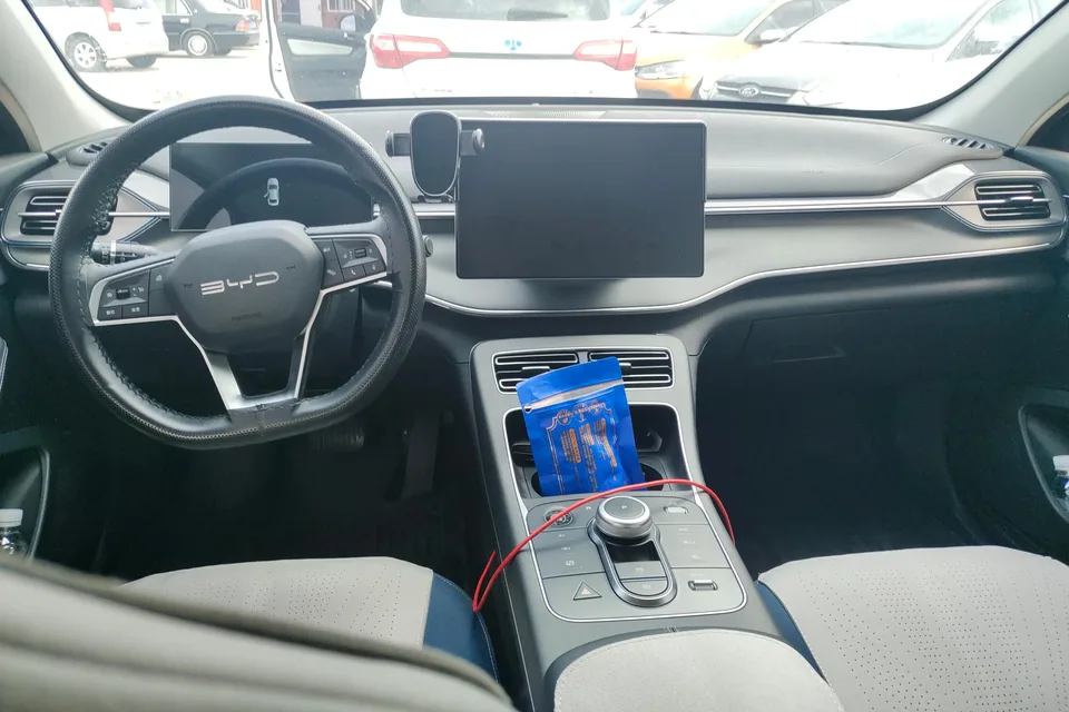 BYD Destroyer 05 Destroyer 05 Glory Edition DM-i 55KM Luxury 2024 — thumbnail 4