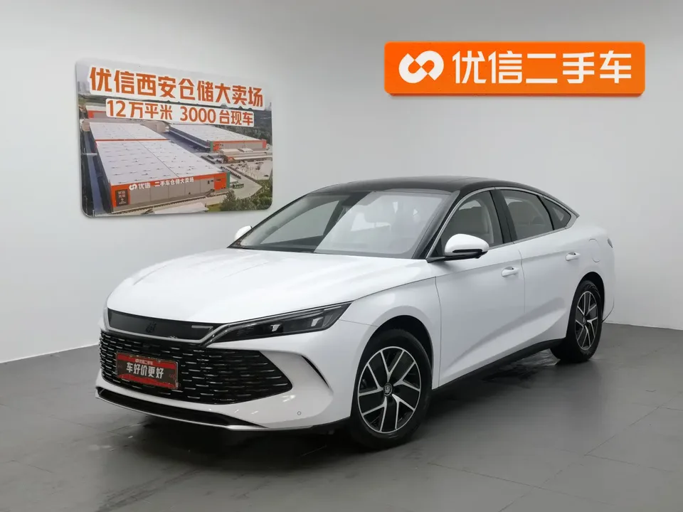 BYD Qin L DM Qin L DM DM-i 120KM Leading Type 2024 — photo 1, buy with delivery to Moscow