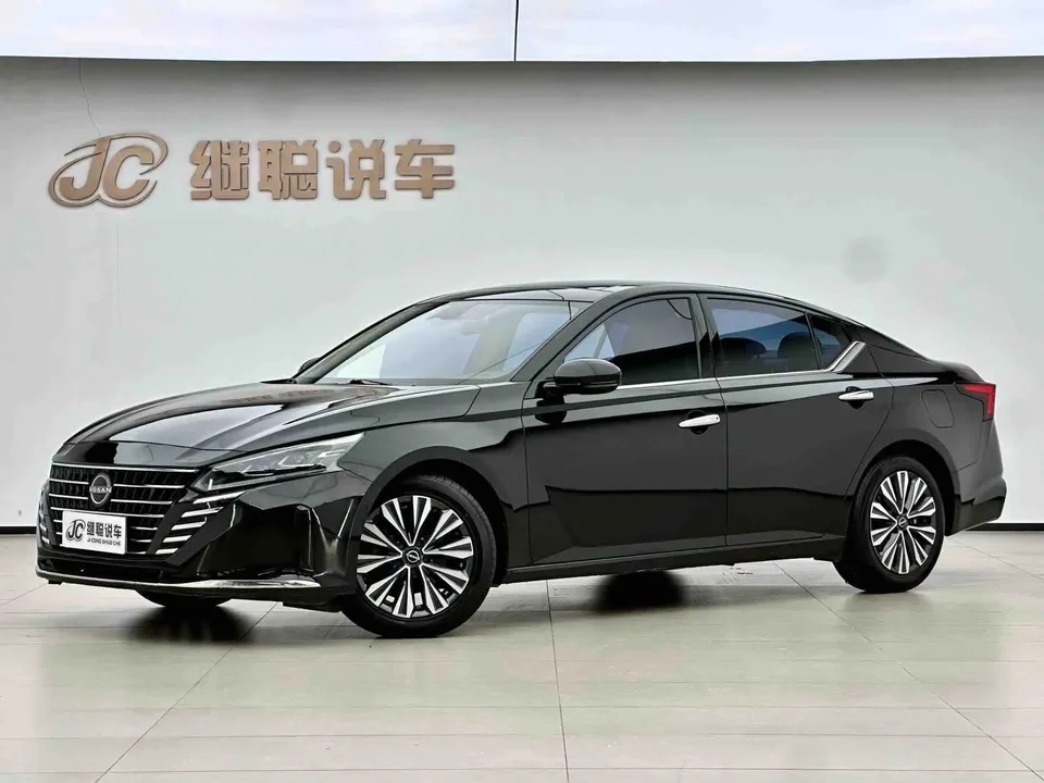 Nissan Altima Sound of nature 2.0L XL-TLS Enjoy Edition 2022 — photo 1, buy with delivery to Moscow