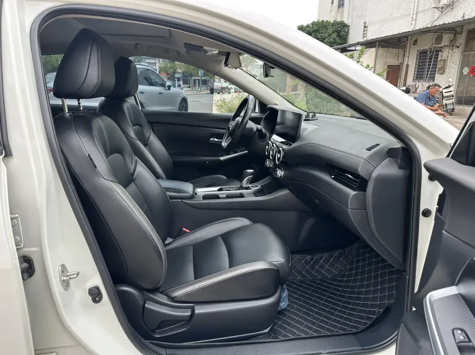 Nissan Sylphy Sylphy 1.6L CVT Enjoy Edition 2023 — thumbnail 4