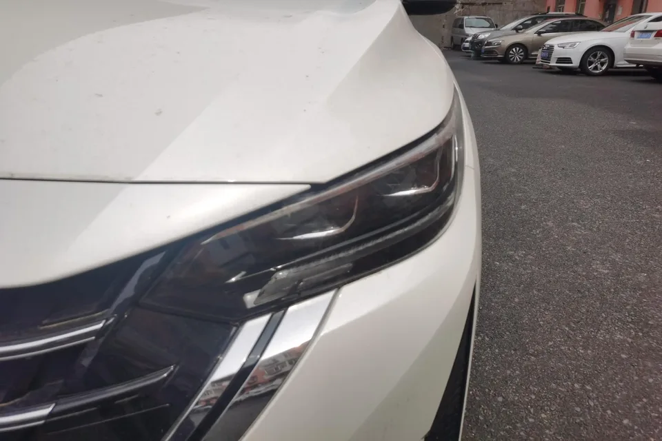 Nissan Sylphy Sylphy 1.6L CVT Enjoy Edition 2023 — миниатюра 2