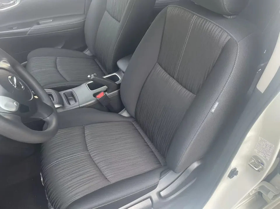 Nissan Sylphy Sylphy 2026 Classic 1.6L CVT Comfort Edition 2026 — thumbnail 5