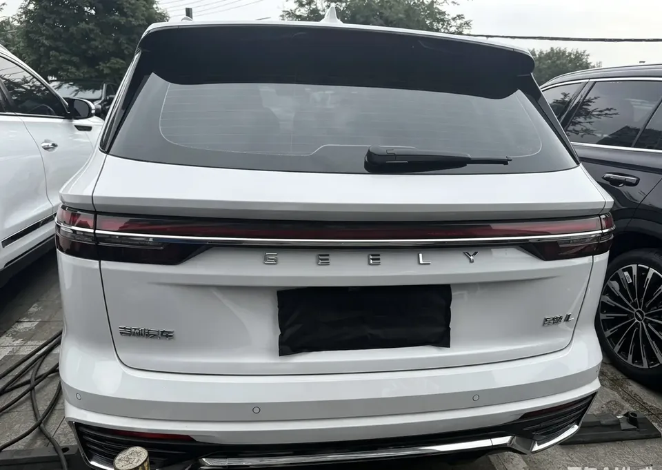 Geely Monjaro Xingyue L 2.0TD High Power Automatic 2WD Yunqi Edition 2024 — thumbnail 2