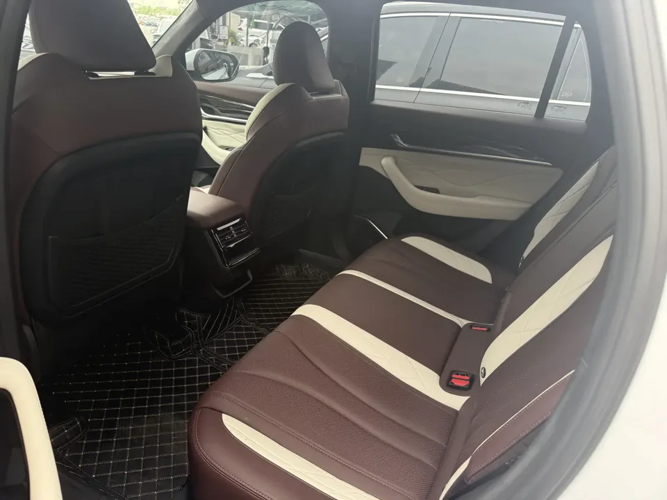 Geely Monjaro Xingyue L 2.0TD High Power Automatic 2WD Yunqi Edition 2024 — thumbnail 5
