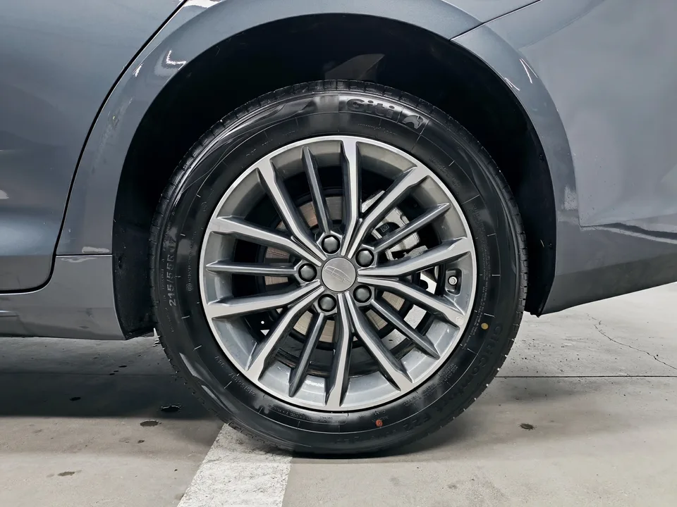 Geely Preface Xing Rui 1.5T Dongfangyao Jinghong Edition+ 2025 — thumbnail 3
