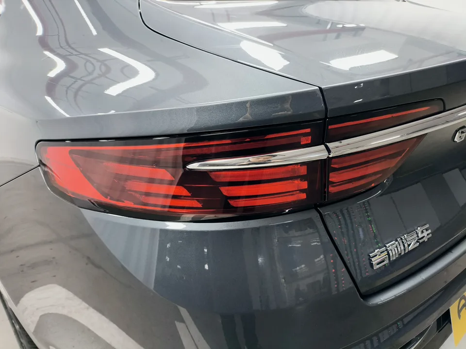 Geely Preface Xing Rui 1.5T Dongfangyao Jinghong Edition+ 2025 — thumbnail 4