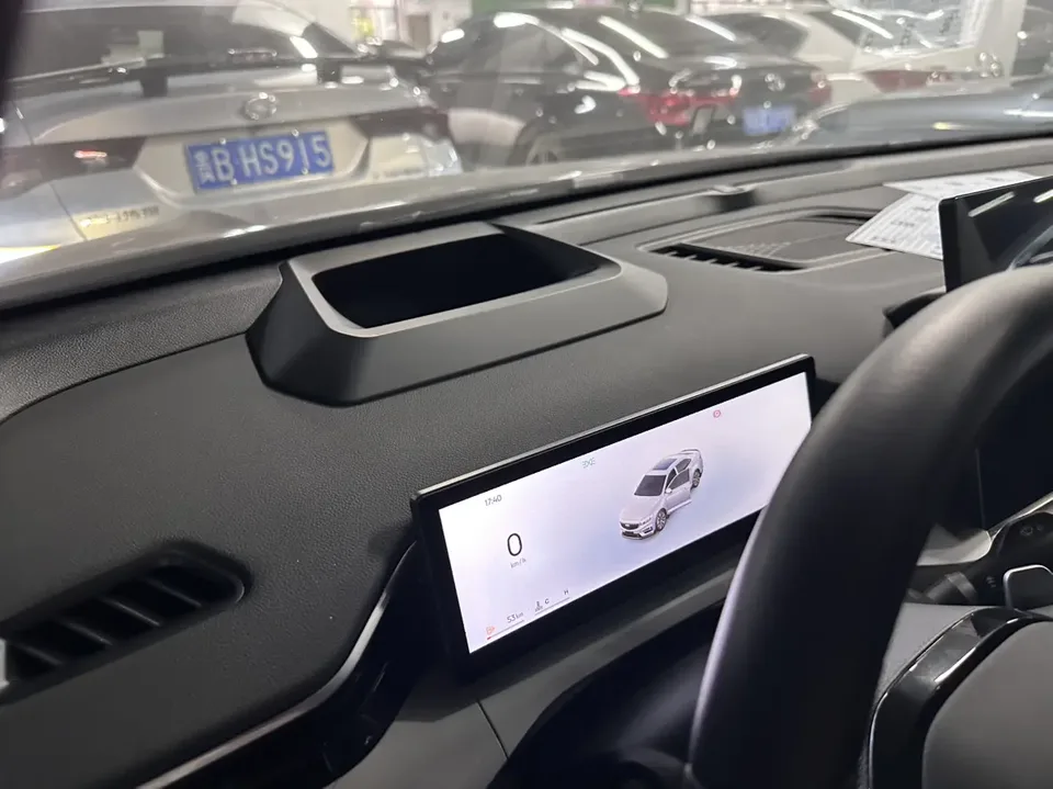 Geely Preface Xing Rui Xingrui 2025 2.0T DongfangyaoMoon-gazing Edition 2025 — thumbnail 3
