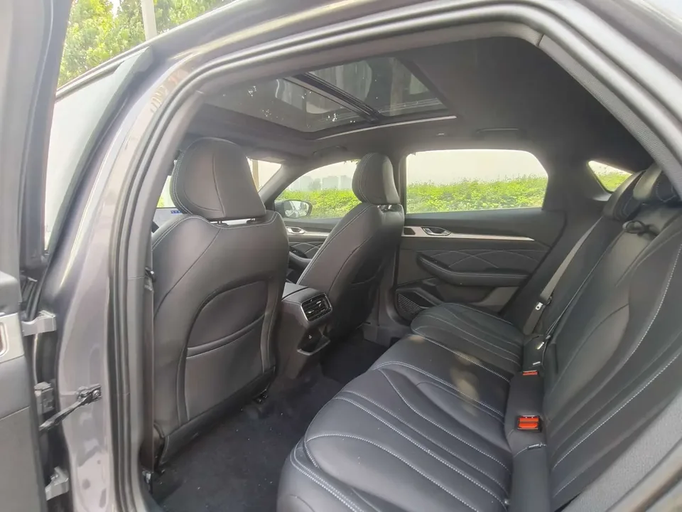 Geely Preface Xing Rui 1.5T Dongfangyao Kunlun Edition 2026 — thumbnail 3
